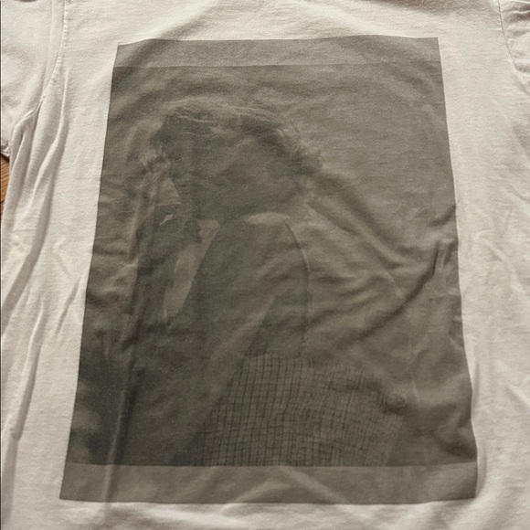 RARE Taylor Swift Folklore t-shirt size Large - Picture 7 of 7